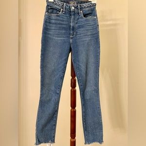 Abercrombie Curve Love High-rise Skinny Jeans - Size US24/00 Short - Medium wash